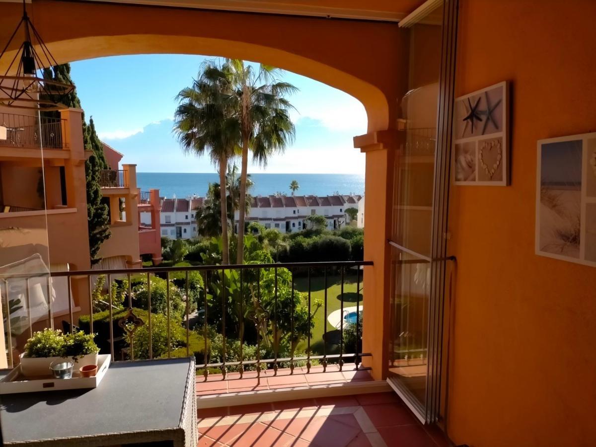 Appartement Met Zeezicht En Vlakbij Het Strand Manilva Exterior photo