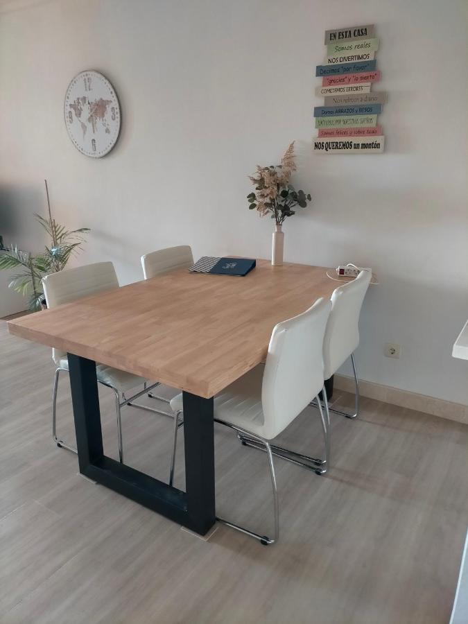Appartement Met Zeezicht En Vlakbij Het Strand Manilva Exterior photo